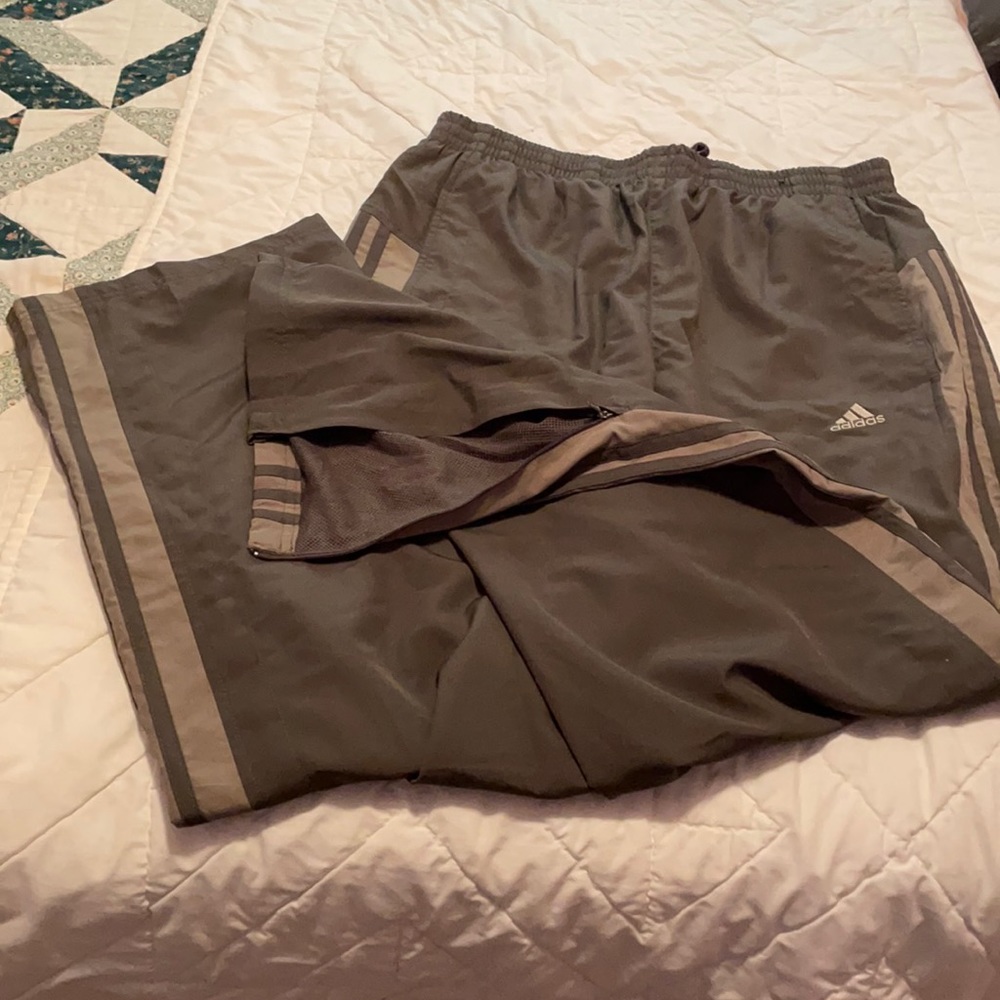 Men’s Addidas pants